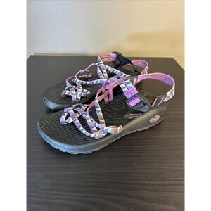Chaco Women's Sz 8 ZX/2 Outdoor Sport Strappy Sandals Purple Triangle Pattern